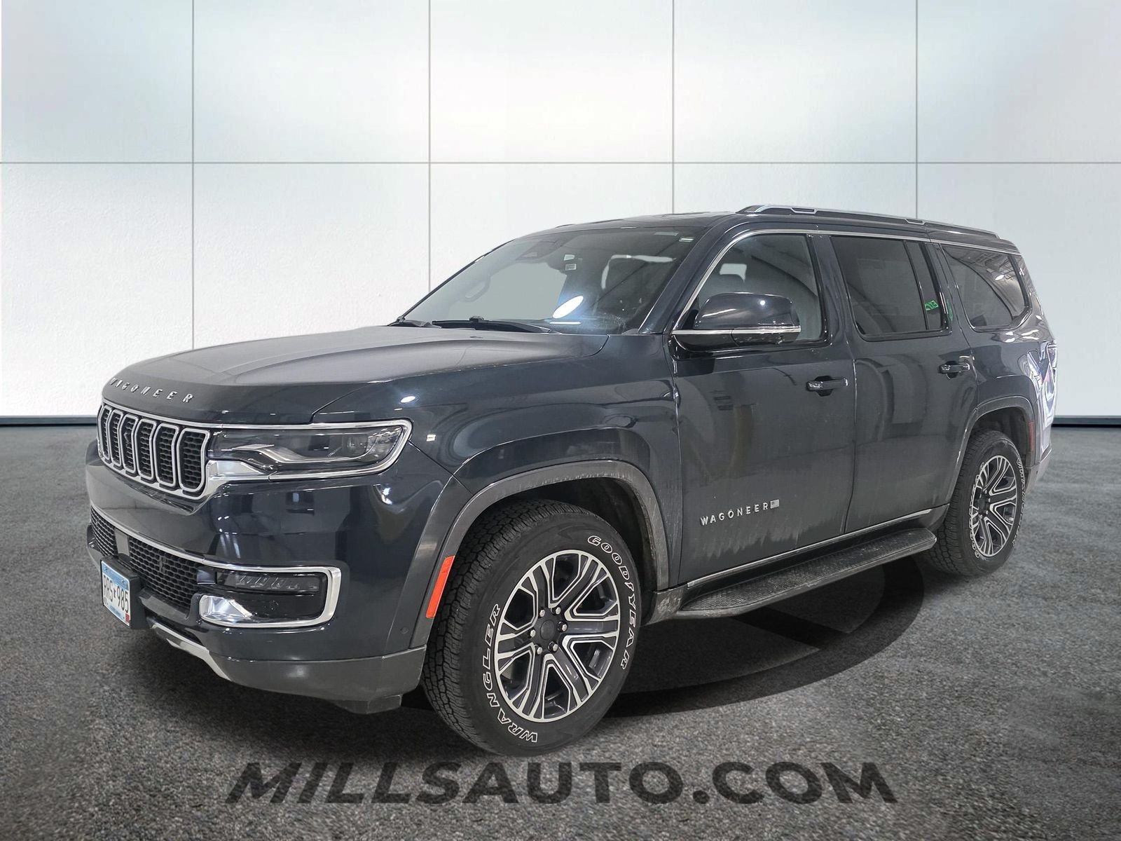 Used 2022 Jeep Wagoneer Series III with VIN 1C4SJVDT0NS227773 for sale in Willmar, Minnesota