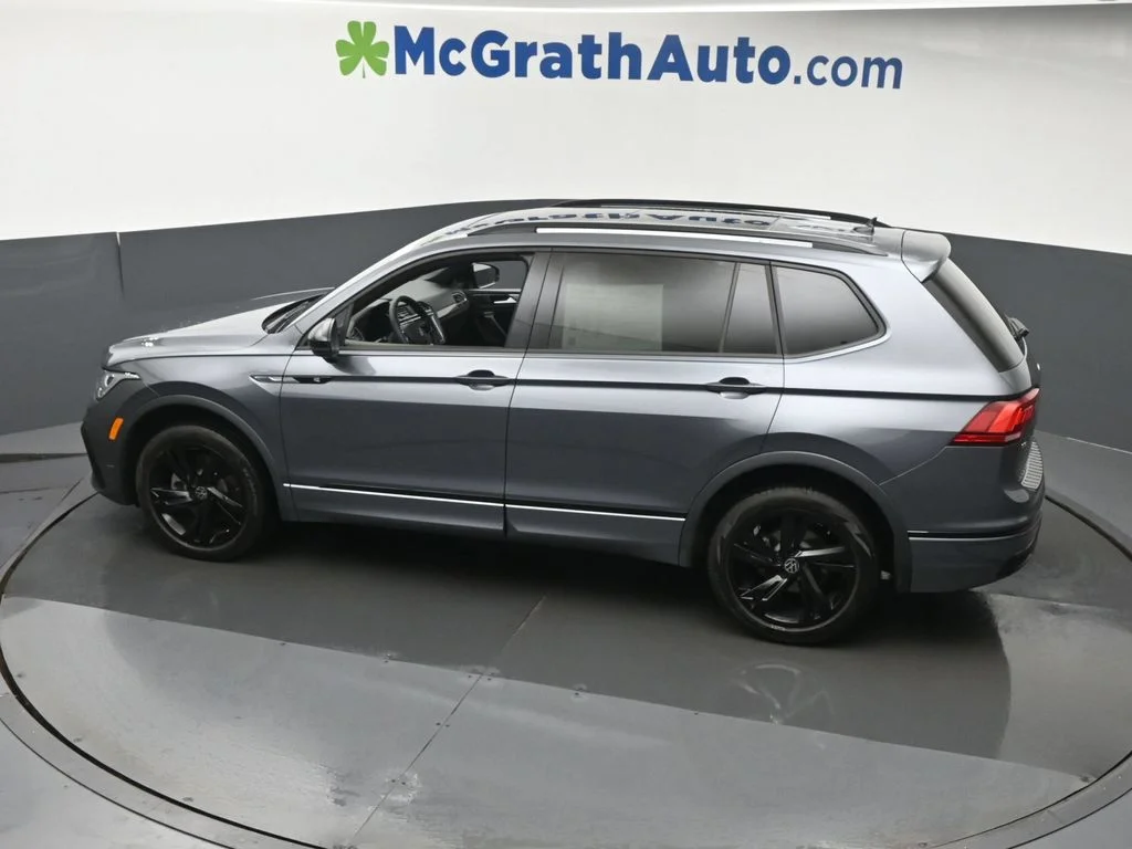 Used 2024 Gray Volkswagen 2.0T SE R-Line Black image 22