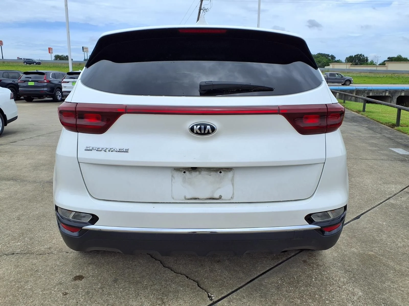 Used 2021 White Kia LX image 4