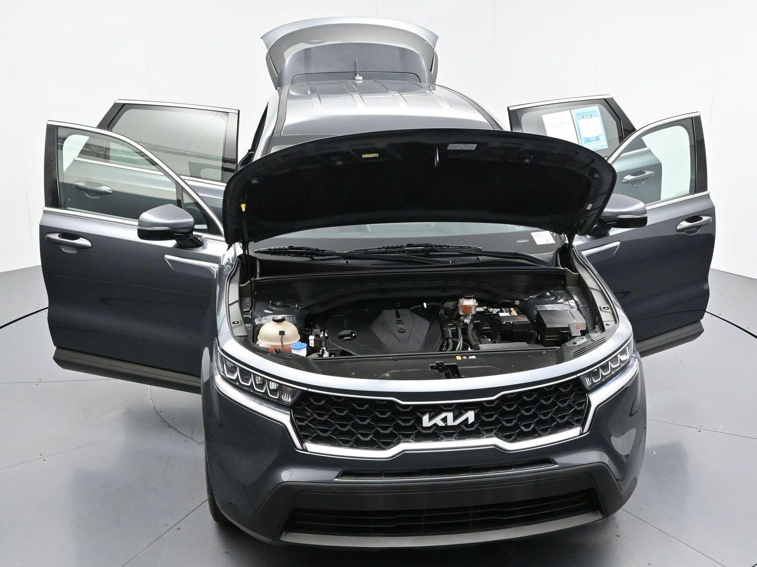Used 2022 Gravity Gray Kia LX image 38