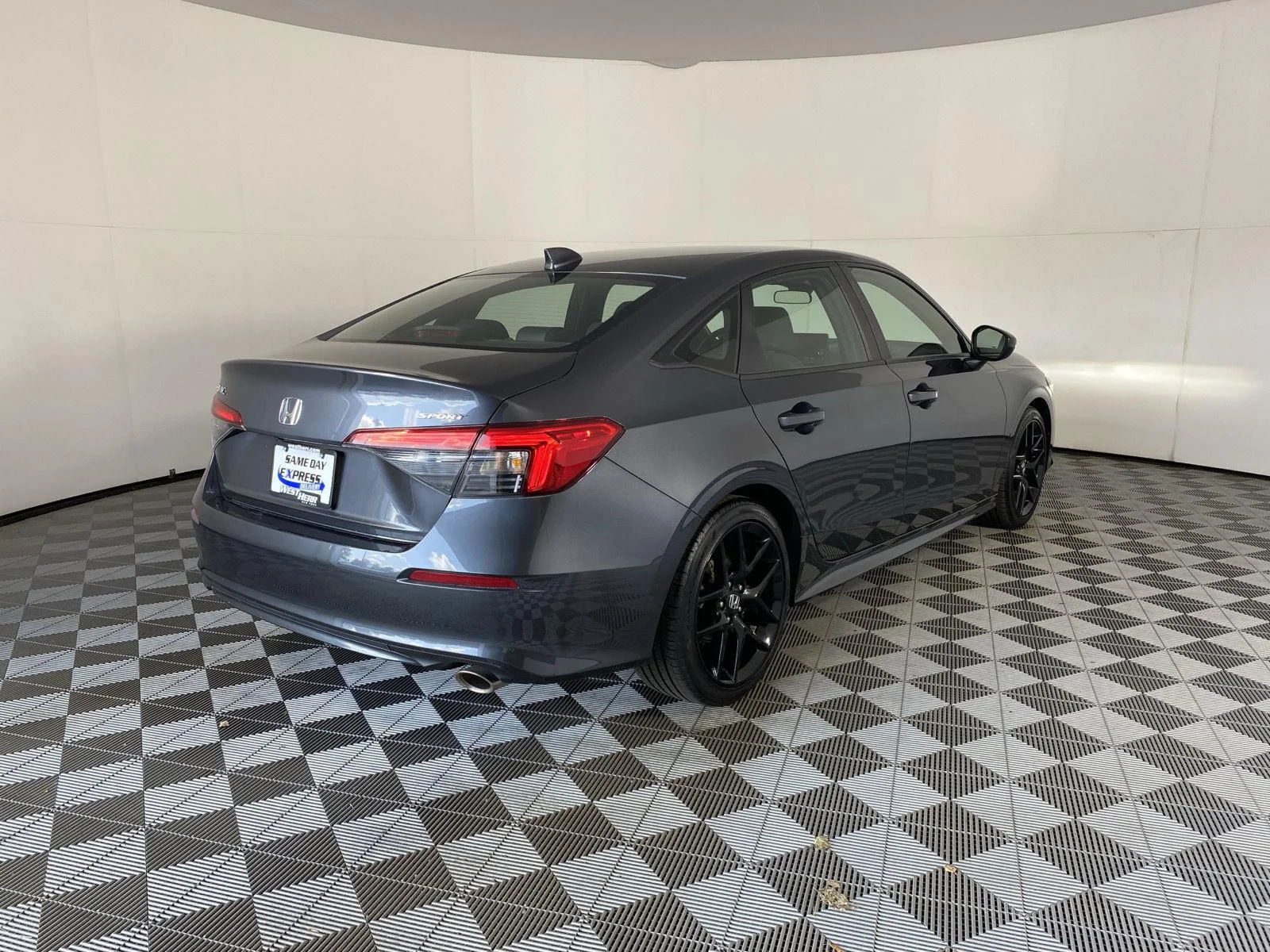 Used 2023 Meteorite Gray Metallic Honda Sport image 8