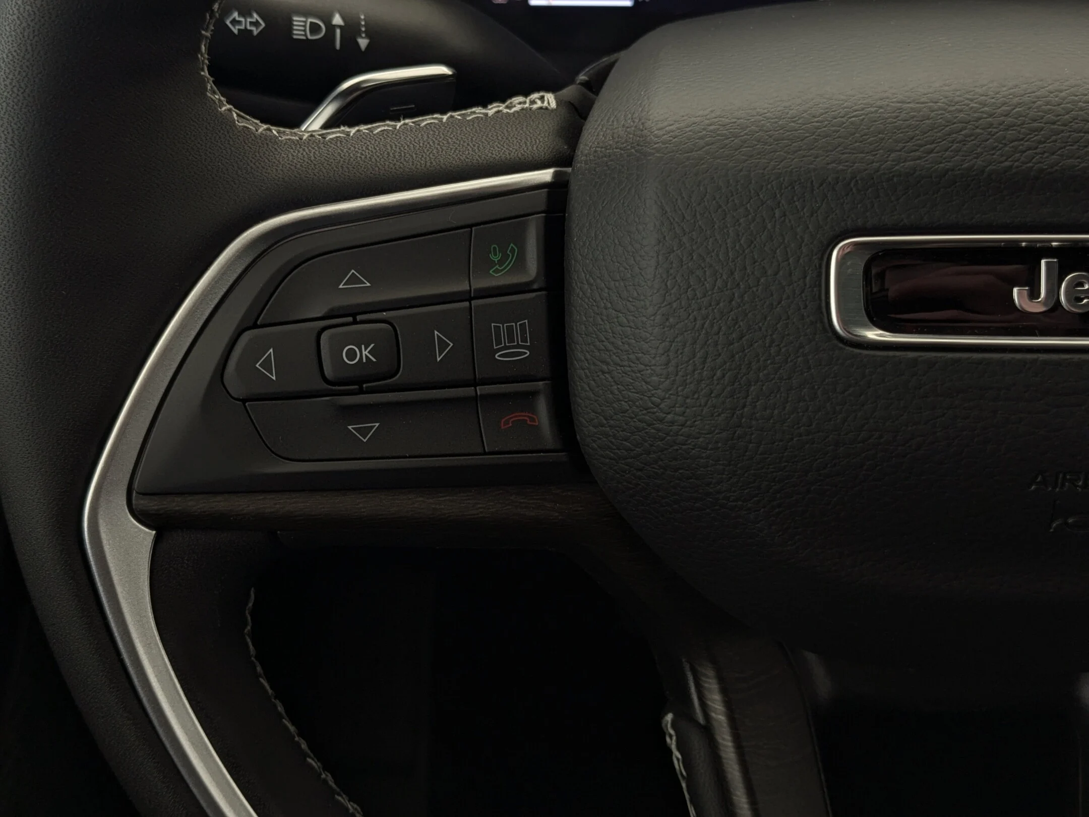 New 2026 White Jeep Altitude - - Power Sunroof - 20 Gloss Black Wheels - Capri Leatherette/Suede - Remote Start & More! image 17