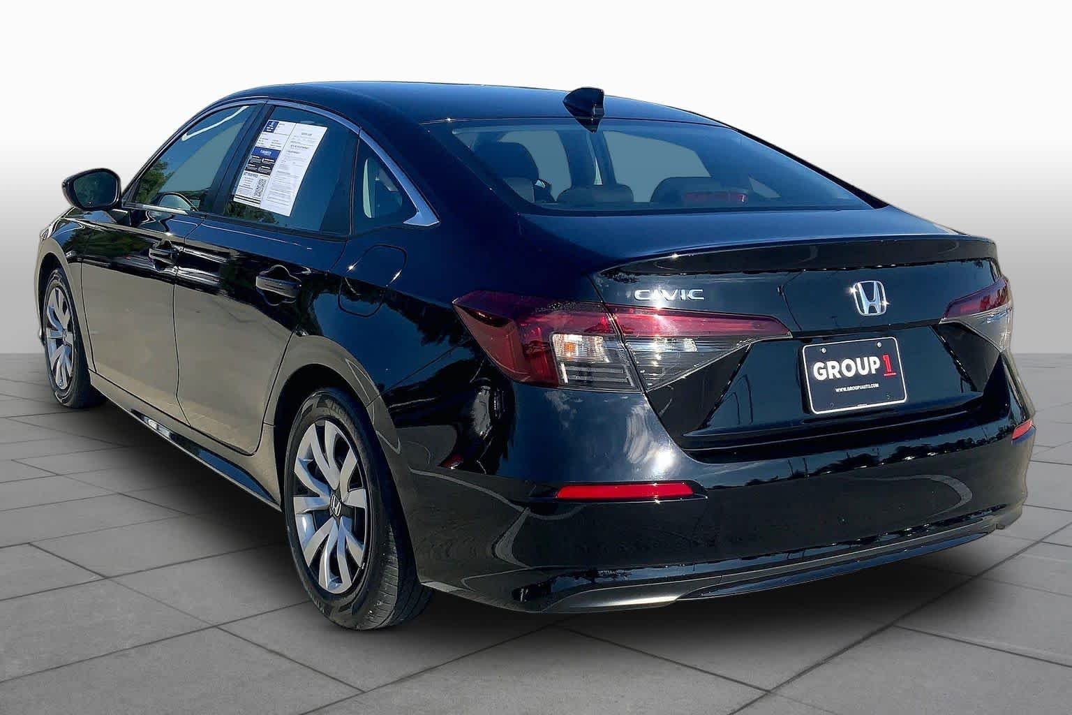 Used 2025 Crystal Black Pearl Honda LX image 12