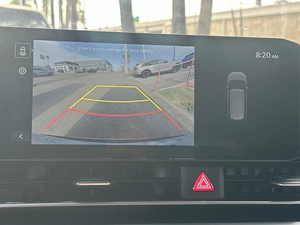 New 2027 White Kia LXS image 14