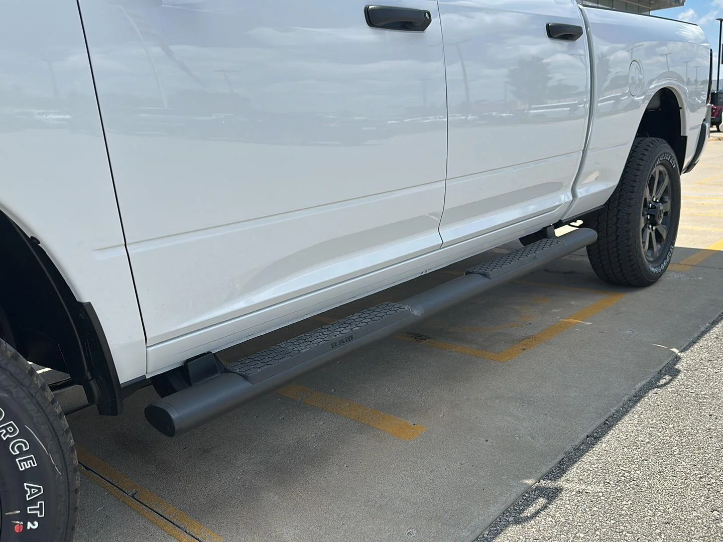 New 2026 Bright White Clearcoat Ram Black Express image 9