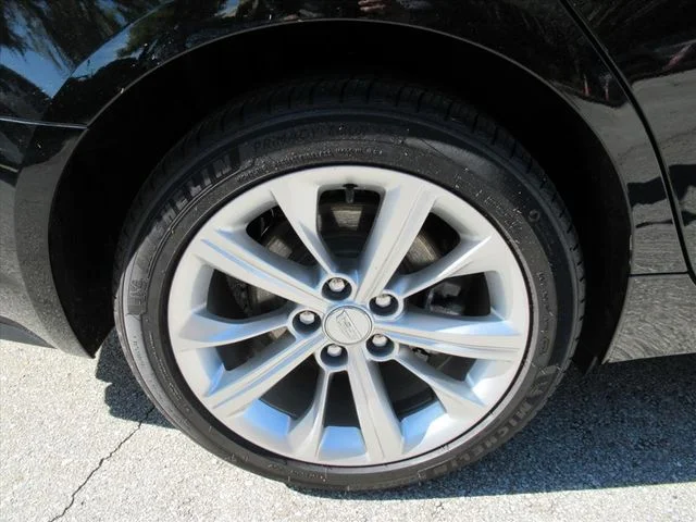 Used 2025 Black Cadillac Premium Luxury image 9