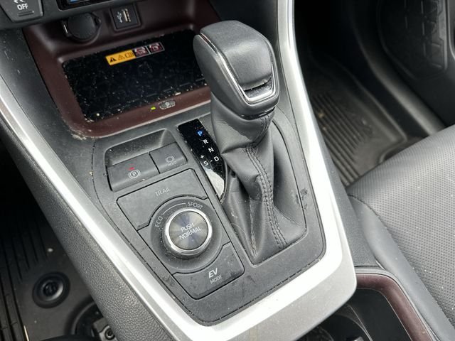 Used 2024 Gray Toyota Limited image 23