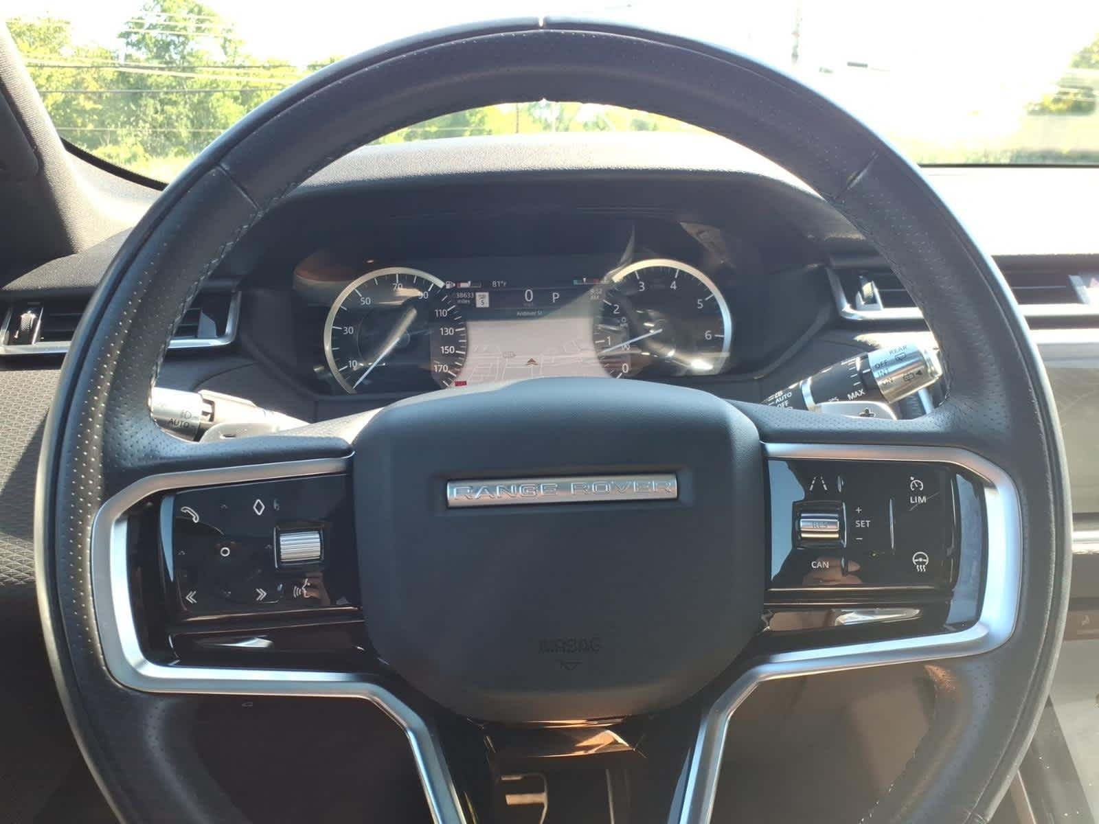 Used 2022 Santorini Black Metallic Land Rover R-Dynamic S image 24