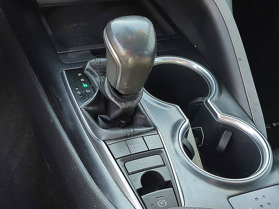 Used 2018 Celestial Silver Metallic Toyota XSE image 26