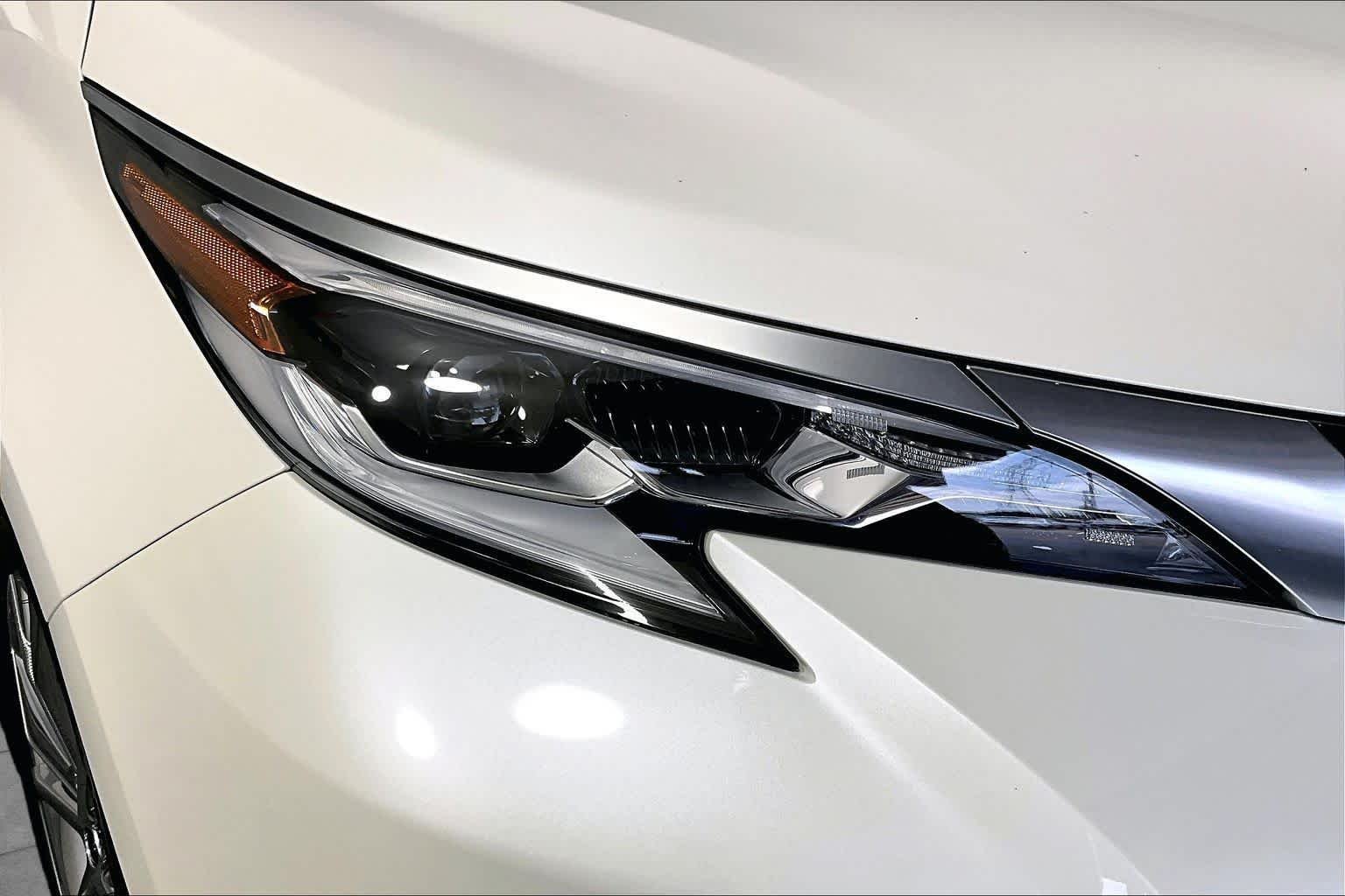 2021 Toyota Sienna Platinum - Photo 27