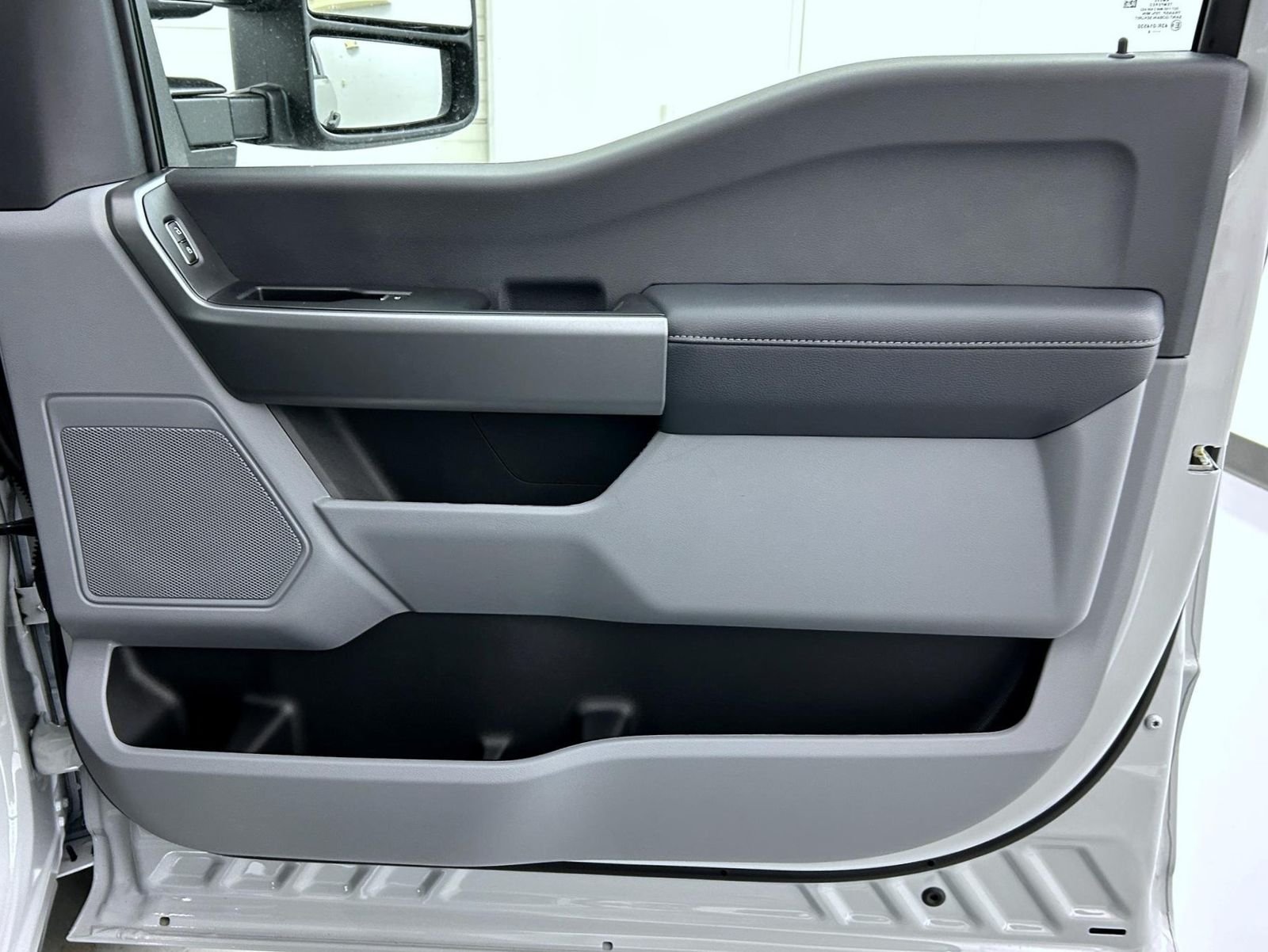 New 2026 Avalanche Ford XLT image 16