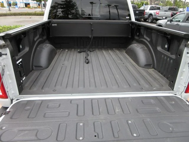 Certified Used 2023 Avalanche Ford Lariat image 28