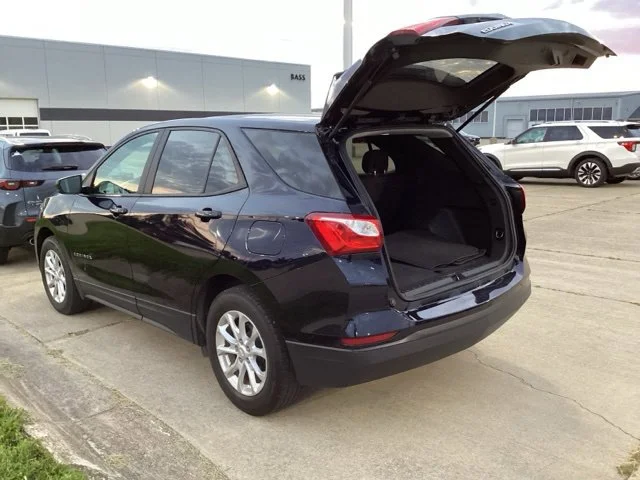 Used 2020 Blue Chevrolet LS image 11