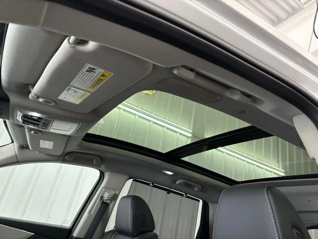 New 2026 Platinum White Pearl Acura Technology Package image 13