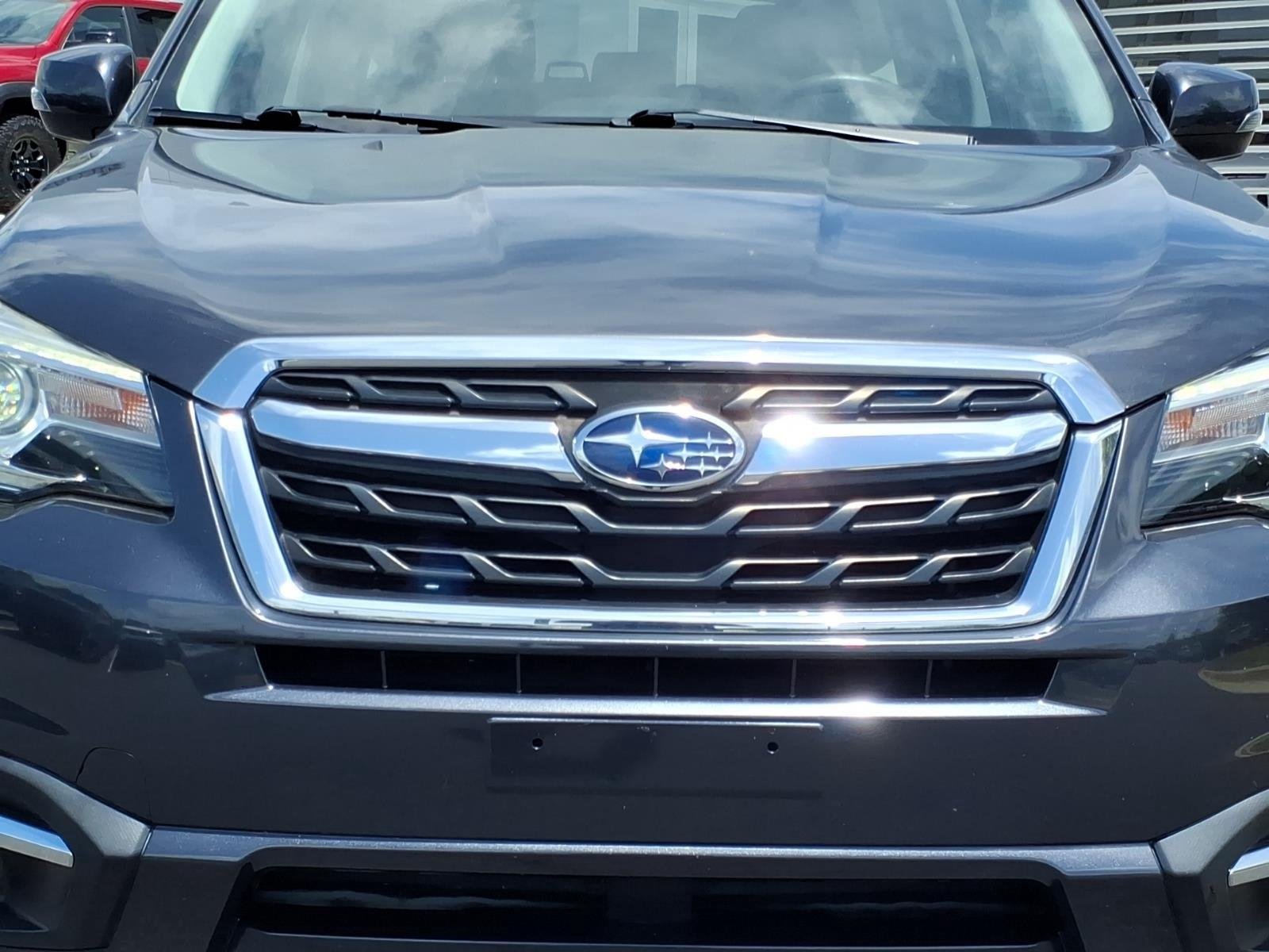 Used 2018 Dark Gray Metallic Subaru Touring image 15