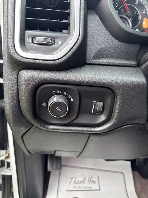 Used 2022 White Ram Big Horn image 18
