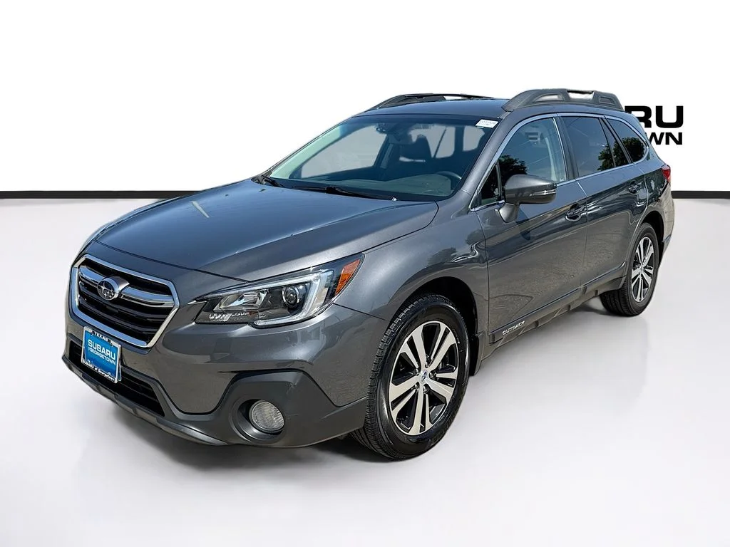 Used 2019 Gray Subaru 2.5i image 3