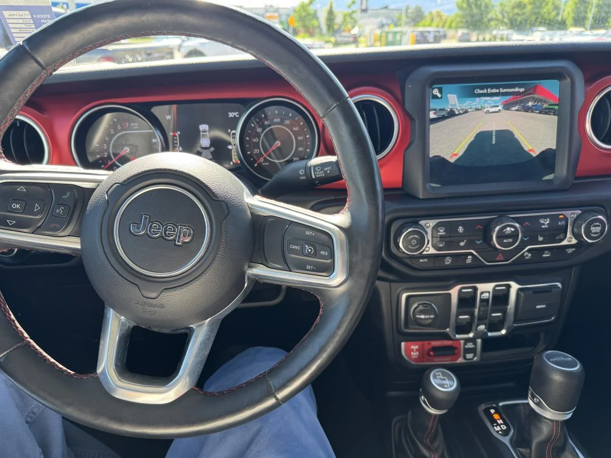 Used 2020 Black Jeep Rubicon image 16