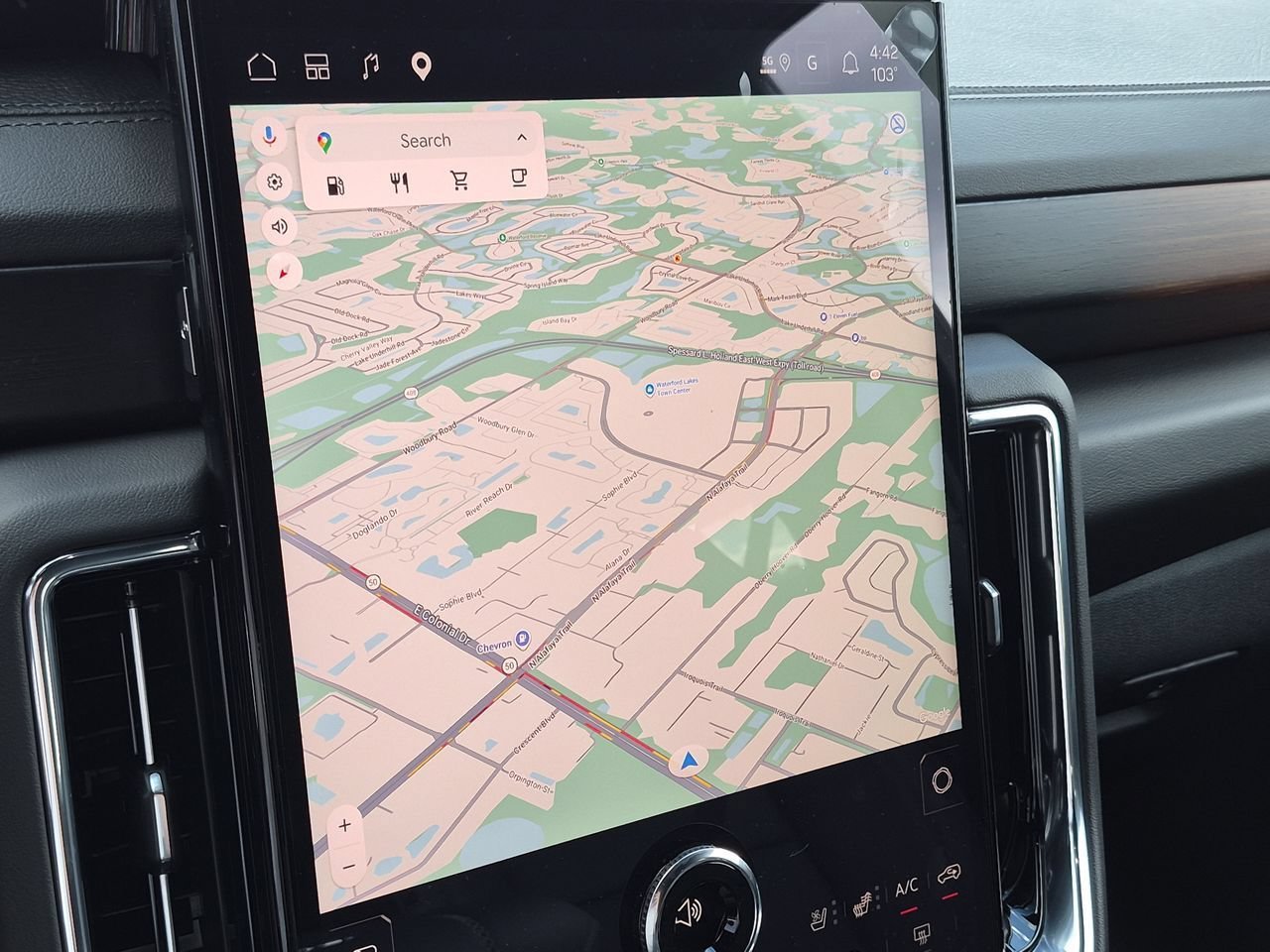2026 GMC Yukon Denali - Photo 14