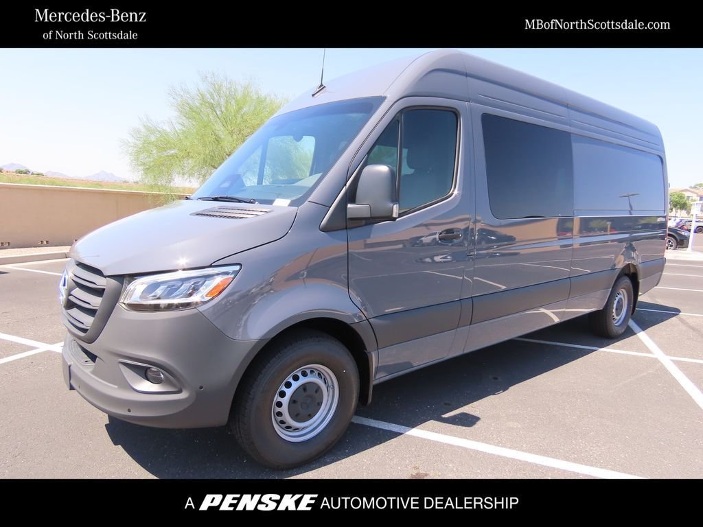 2025 Mercedes-Benz Sprinter Crew Van