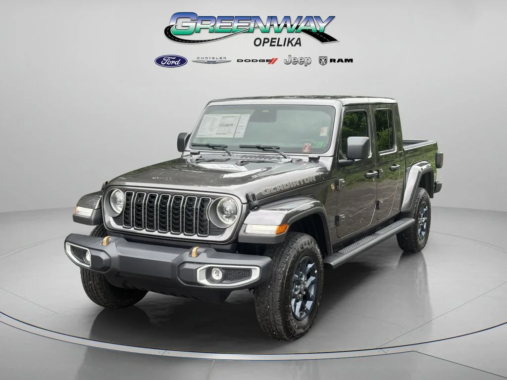 New 2026 Granite Crystal Metallic Clear-Coat Exterior Paint Jeep 85th Anniversary Edition image 3