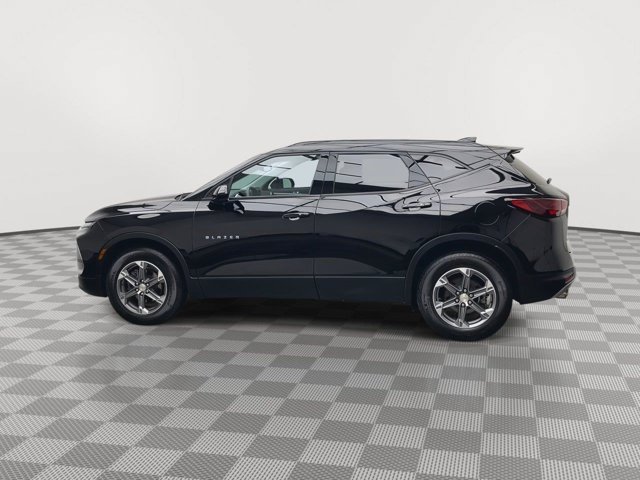 Used 2024 Black Chevrolet LT image 39