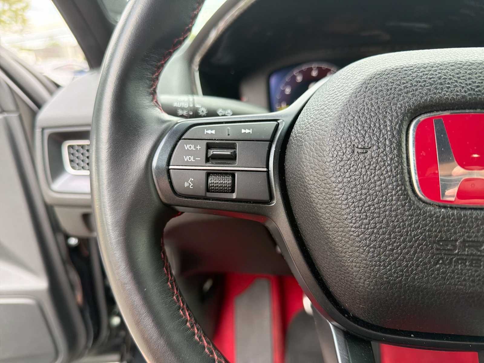 2023 Honda Civic Hatchback Type-R - Photo 24