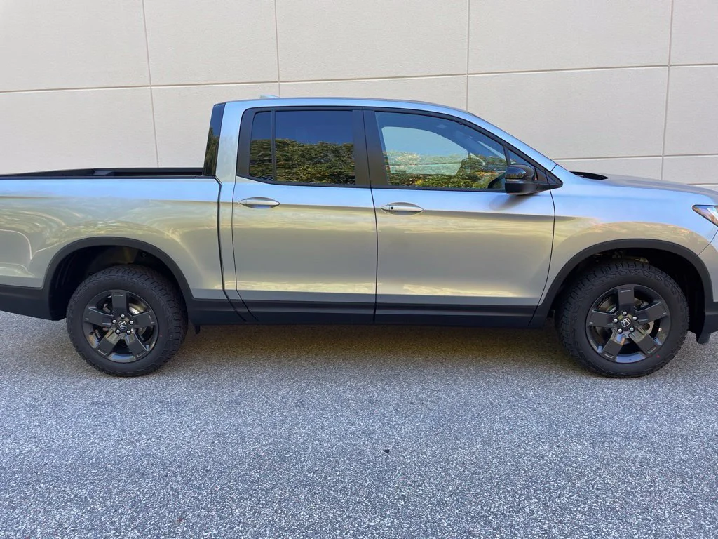New 2026 Solar Silver Metallic Honda TrailSport image 3