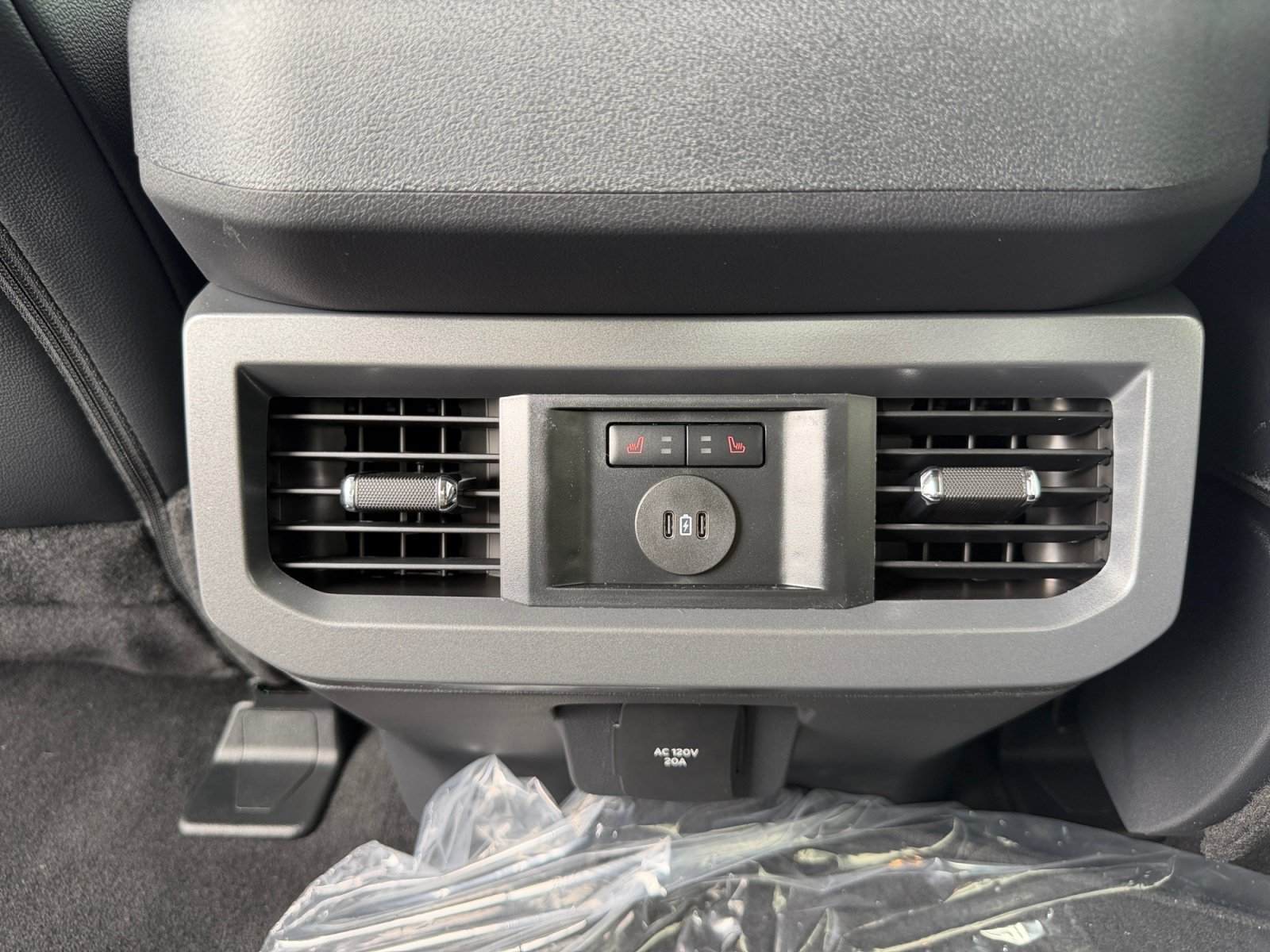 New 2026 Avalanche Ford LARIAT image 23