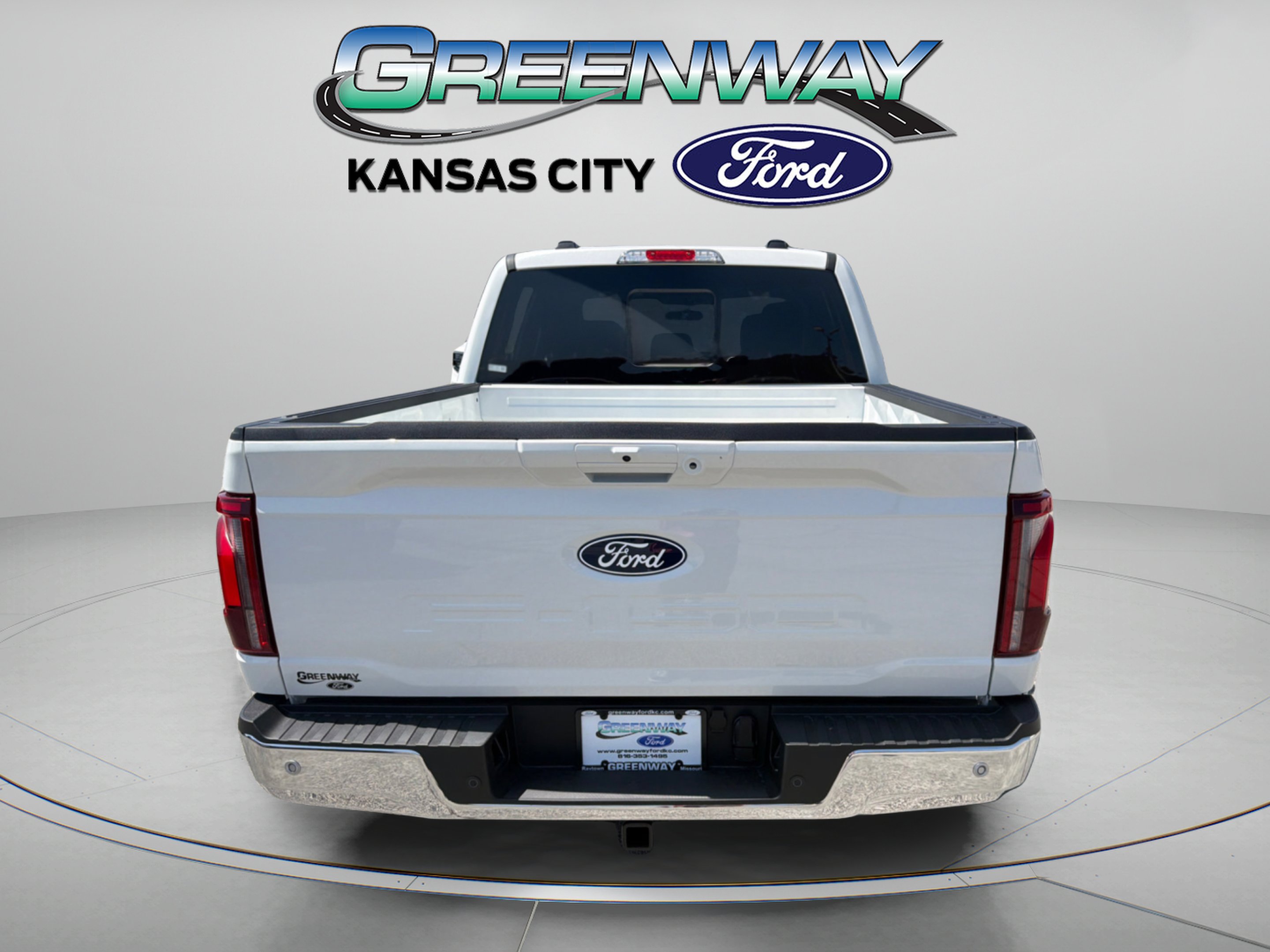 New 2026 Star White Metallic Tri-Coat Ford Lariat® image 7