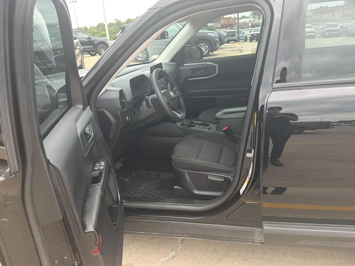 Certified Used 2022 Shadow Black Ford Base image 4