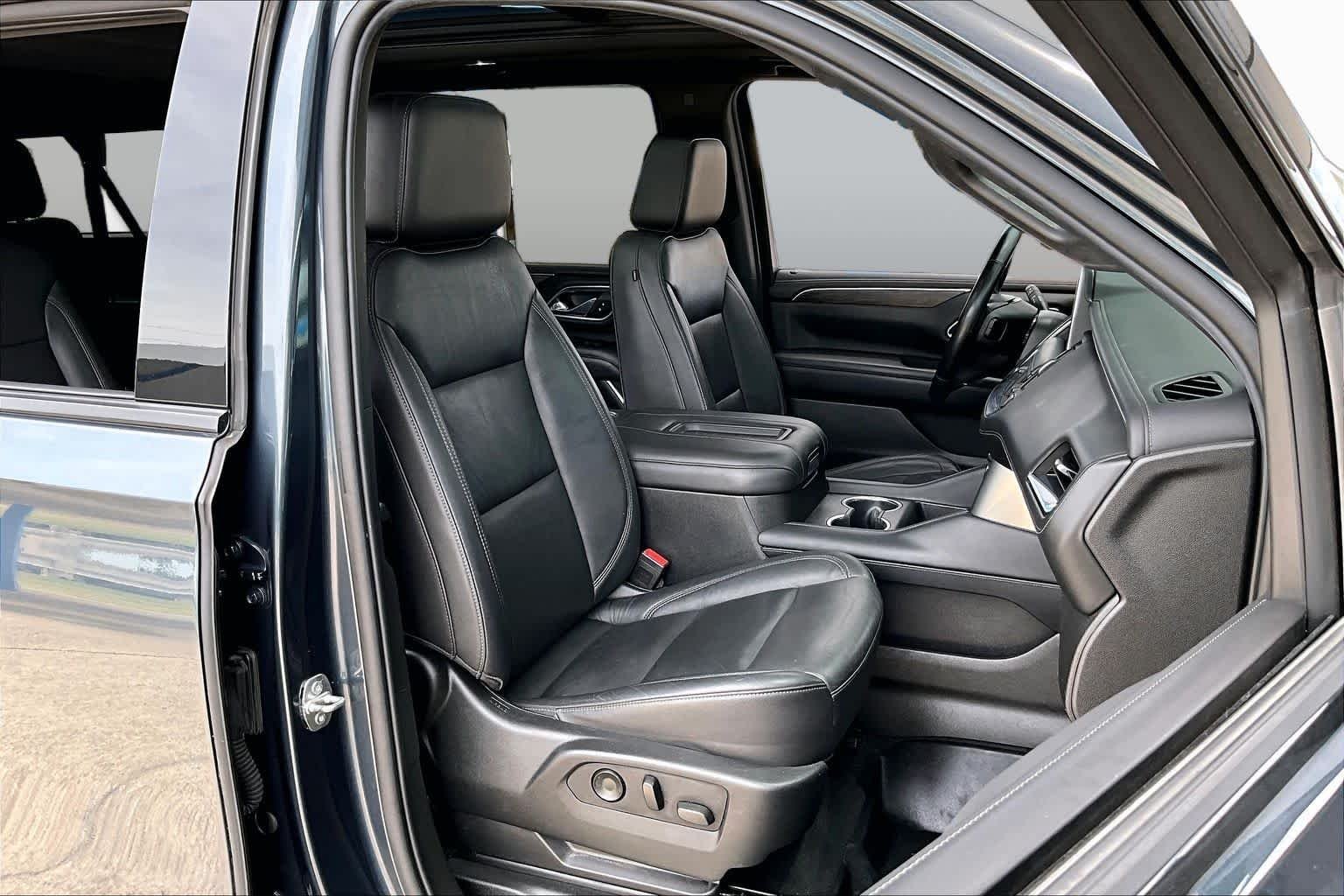 Used 2021 Shadow Gray Metallic Chevrolet Z71 image 9
