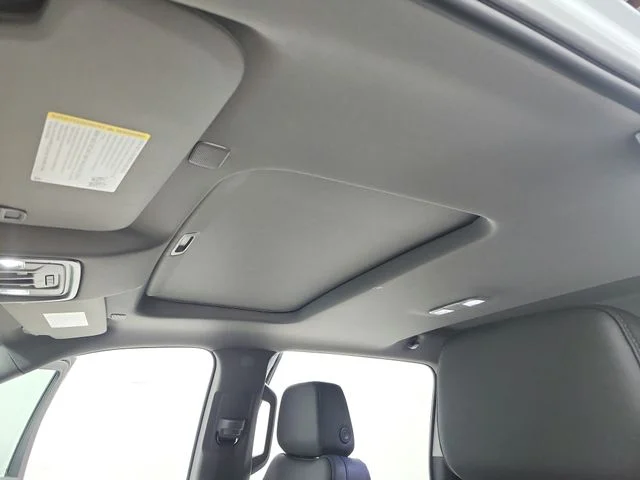 New 2026 White GMC SLT image 23