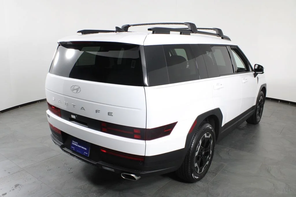 Used 2026 White Hyundai SEL image 4