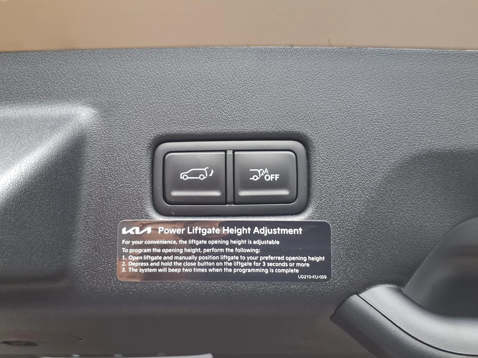New 2027 Terrain Brown Kia X-Pro SX Prestige image 5