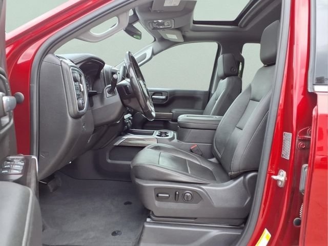 Used 2019 CAJUN RED TINTCOAT Chevrolet LTZ image 16