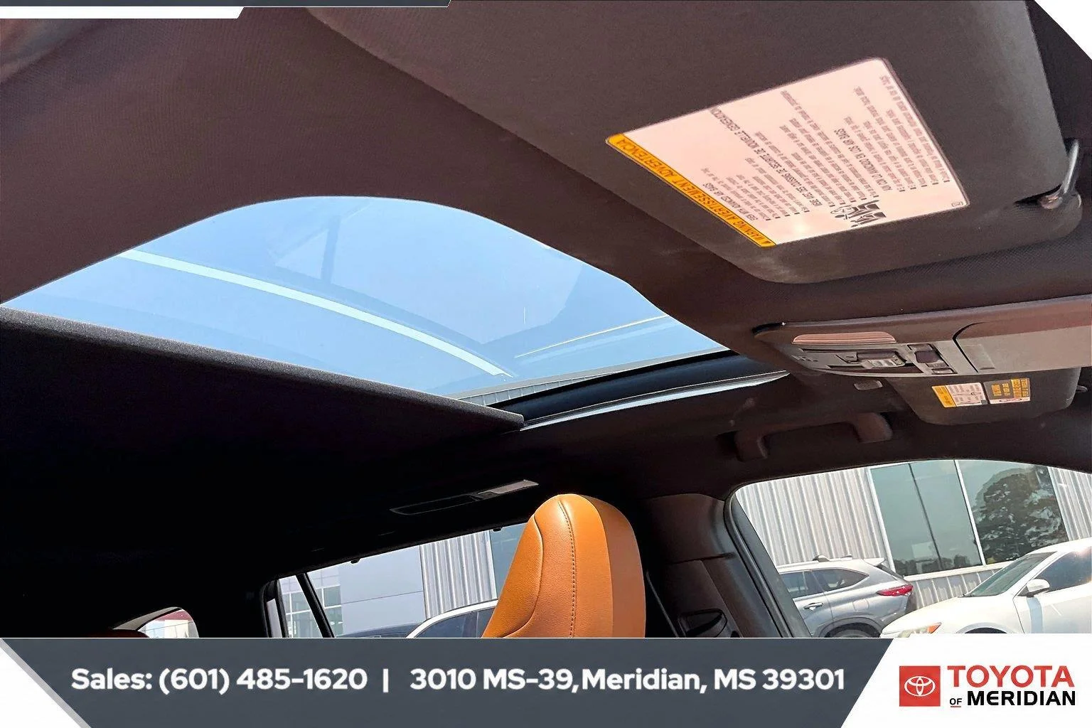 Used 2022 Wind Chill Pearl Toyota Platinum image 16