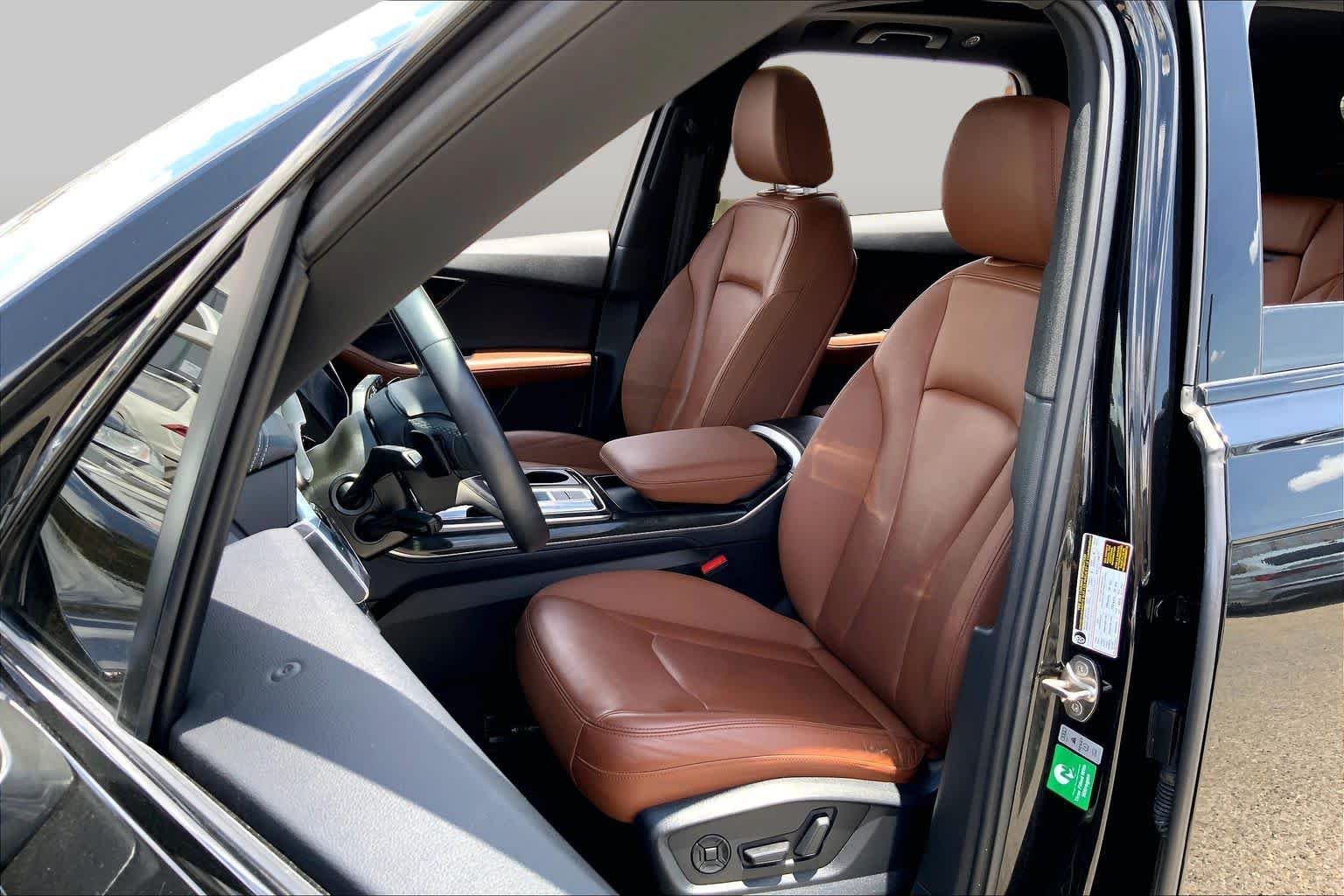 Used 2023 Mythos Black Metallic Audi Premium Plus image 8