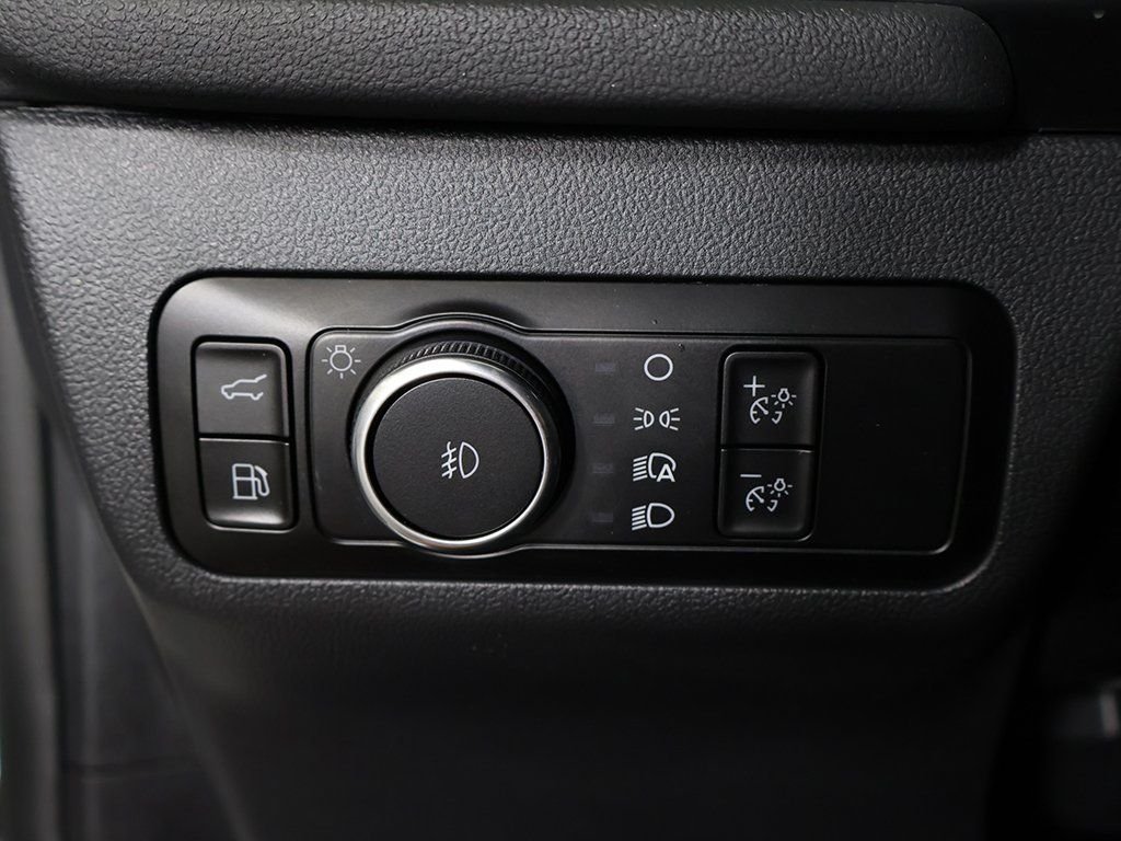 2024 Ford Escape ST-Line Select - Photo 40