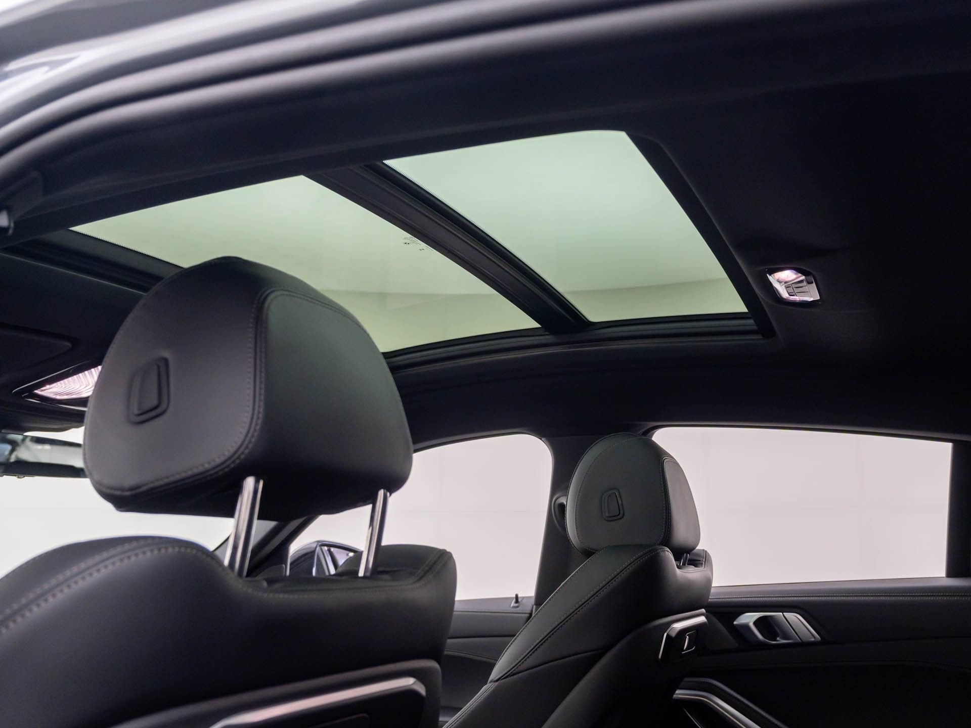 Certified Used 2026 Skyscraper Grey Metallic BMW xDrive40i image 19