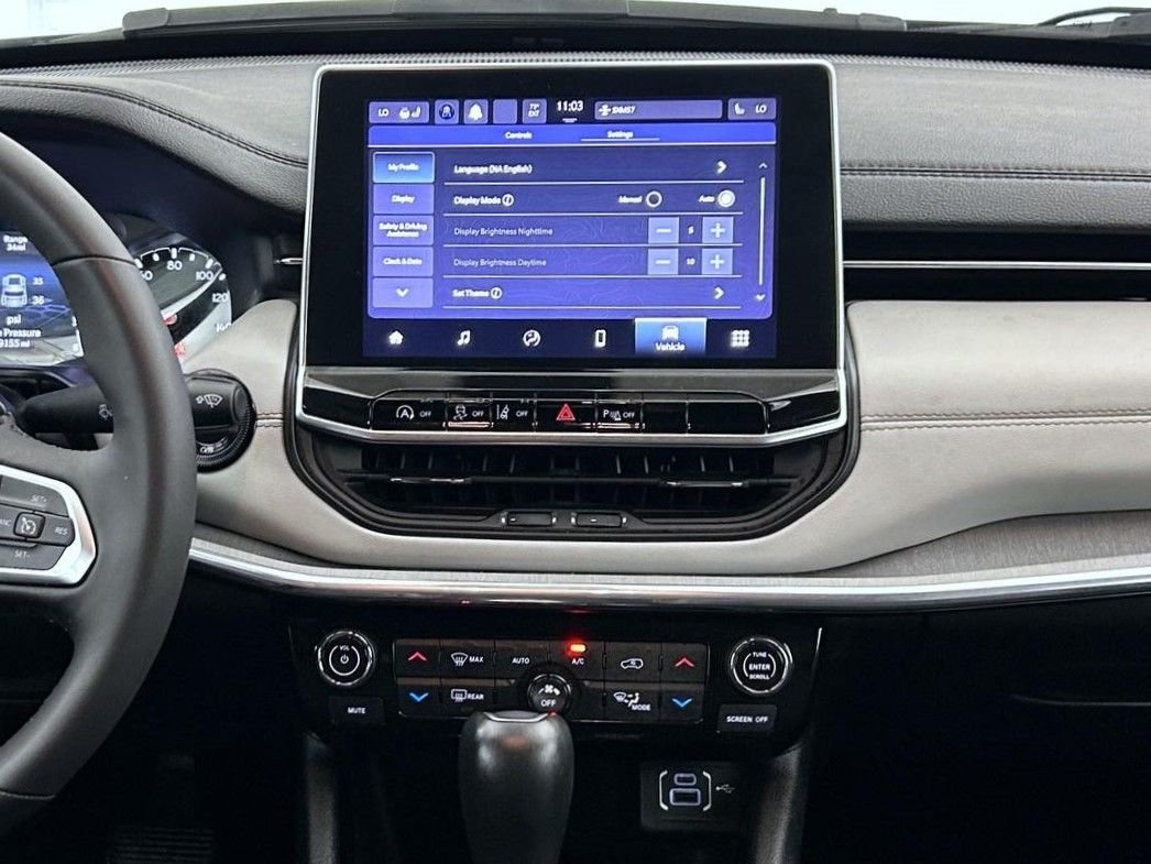 Used 2023 Gray Jeep Limited image 12