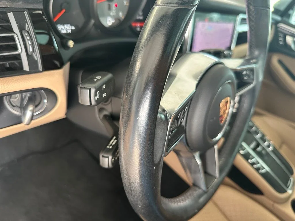 Used 2020  Porsche S image 20