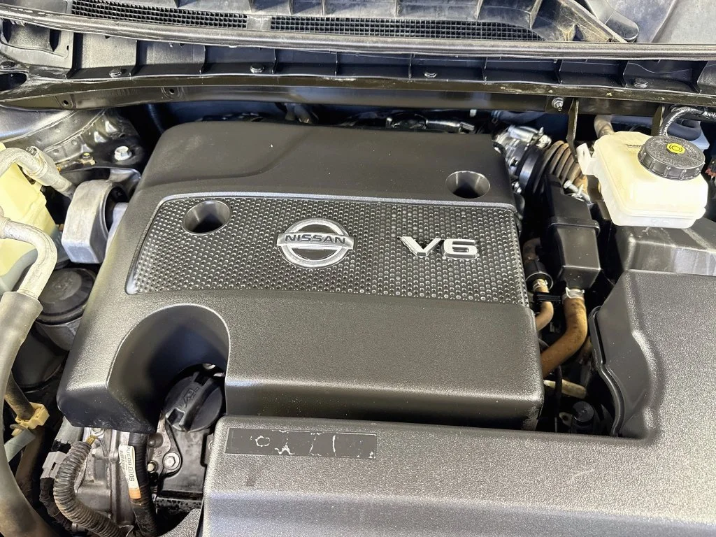Used 2019 Gun Metallic Nissan S image 37