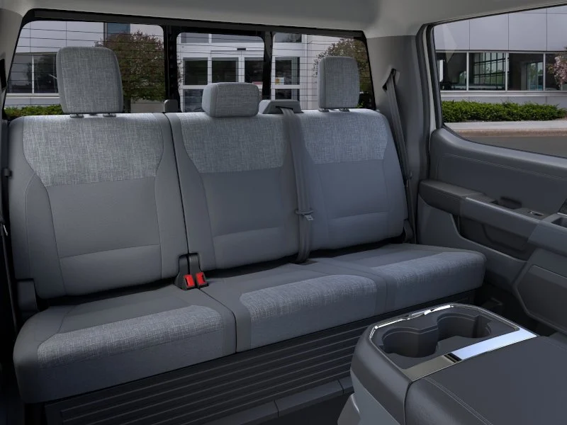 New 2026 Oxford White Ford XLT image 33