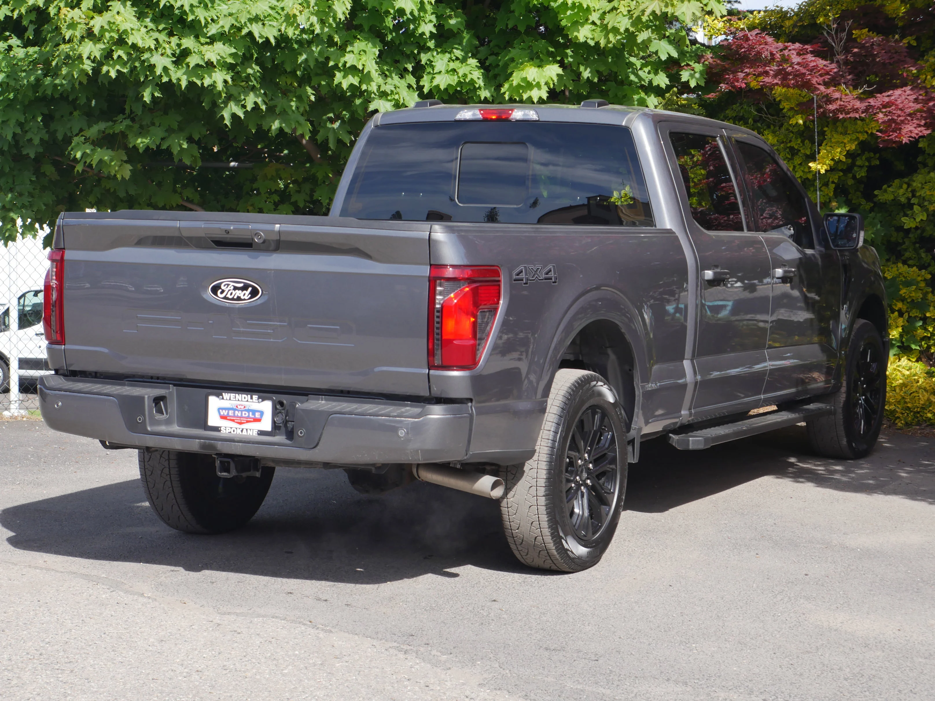 Certified Used 2025 Carbonized Gray Metallic Ford XLT image 27