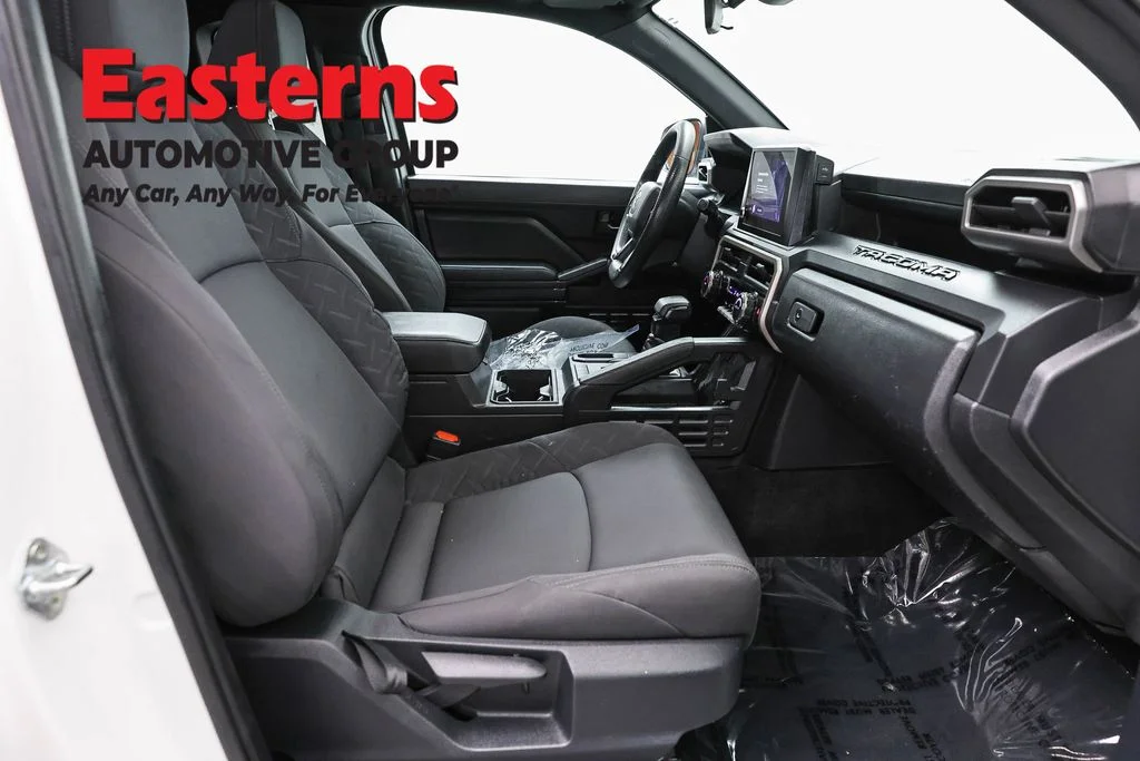 Used 2024 White Toyota SR image 20