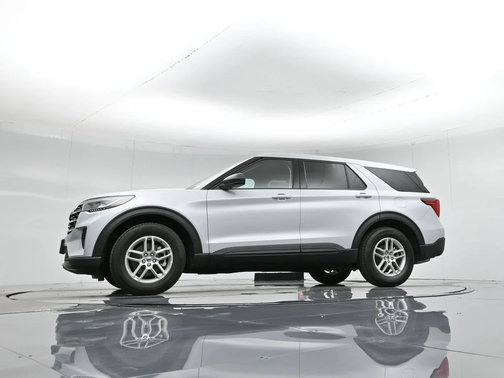 New 2026 White Ford Active image 59