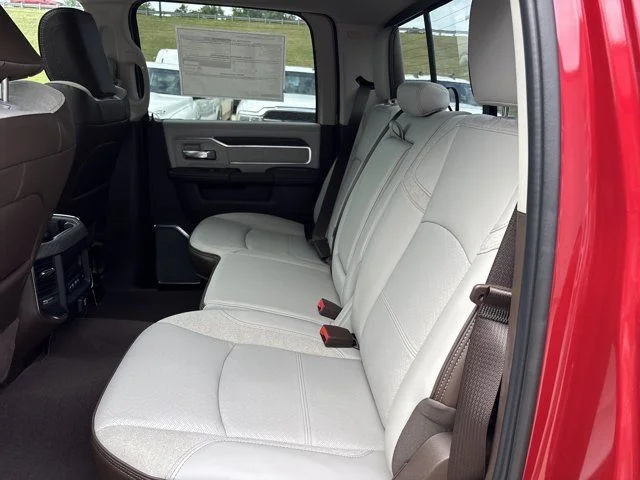 New 2026 Molten Red Pearl-Coat Exterior Paint RAM Laramie image 17