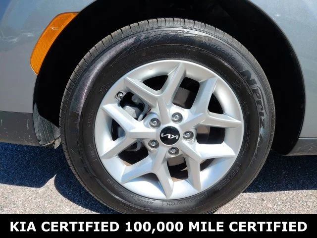 Used 2025 Gray Kia LX image 9