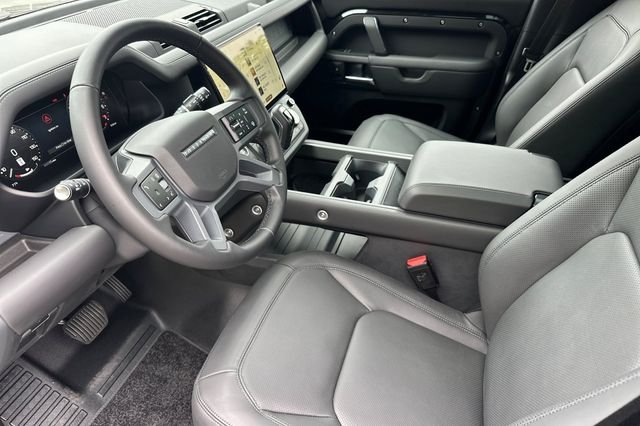 New 2026 Black Land Rover S image 9